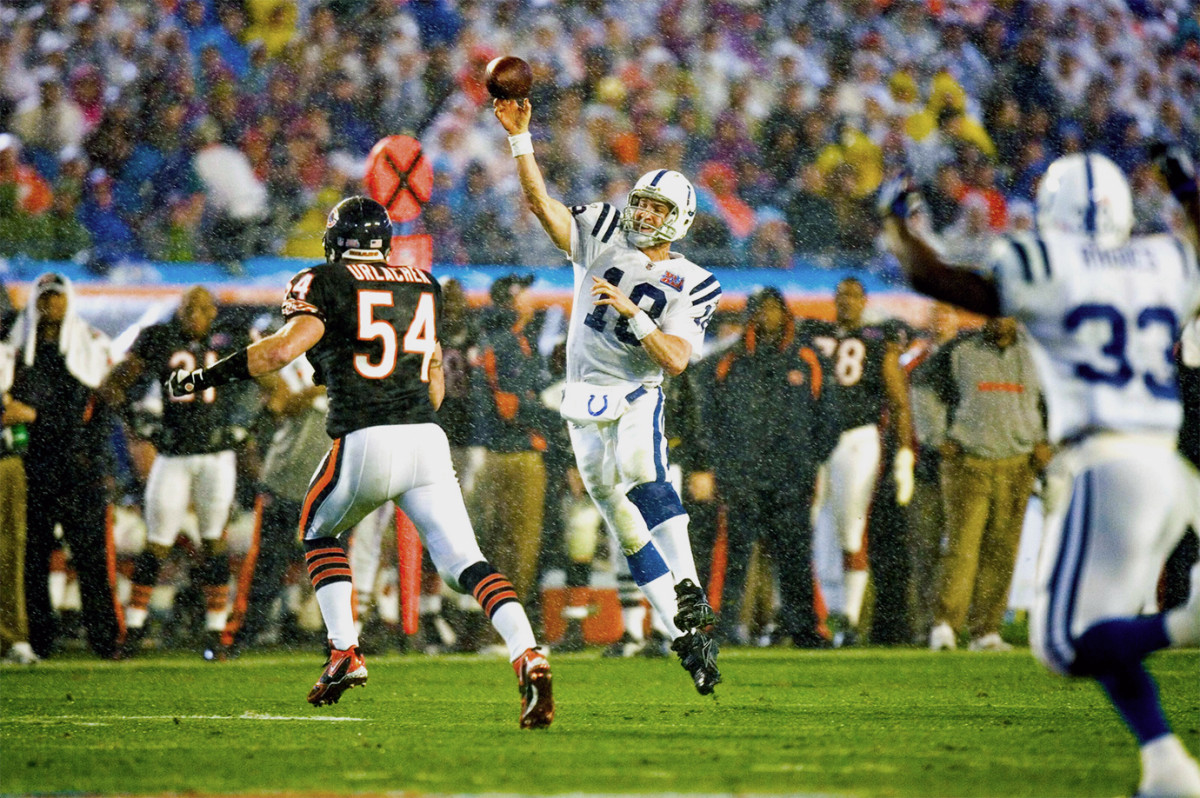 2007-0204-Super-Bowl-XLI-Peyton-Manning-006834350.jpg